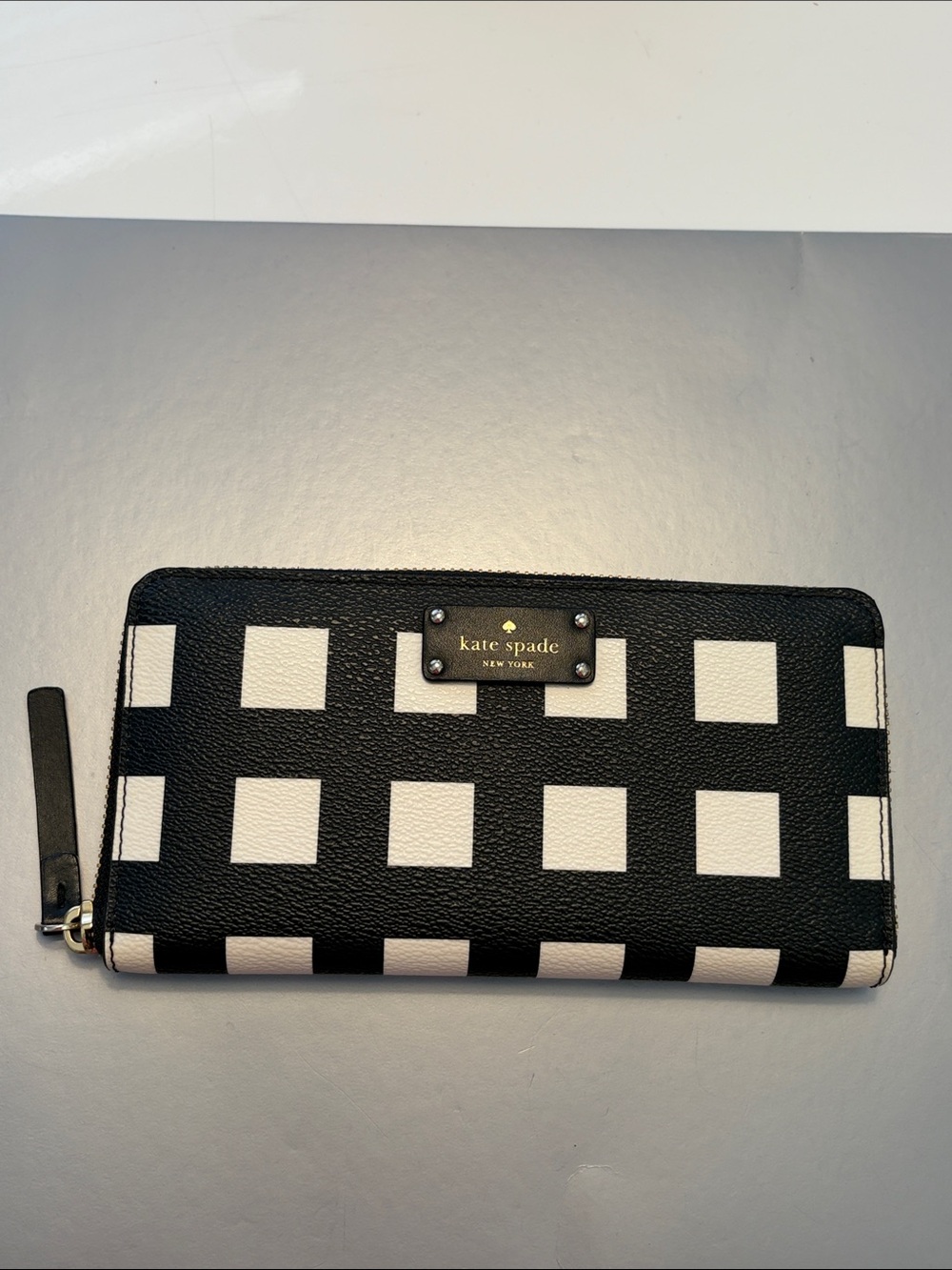 Kate Spade Black and White Gingham Zip Wallet